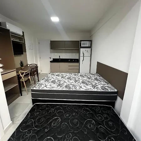 Residencial Bernardo Apartment Bombinhas Exterior photo