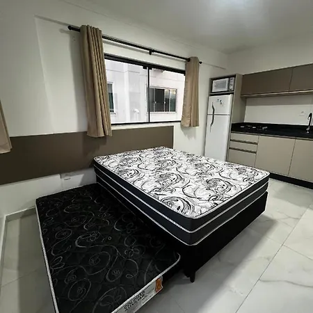Residencial Bernardo Apartment Bombinhas Exterior photo