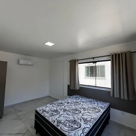 Residencial Bernardo Apartment Bombinhas Exterior photo