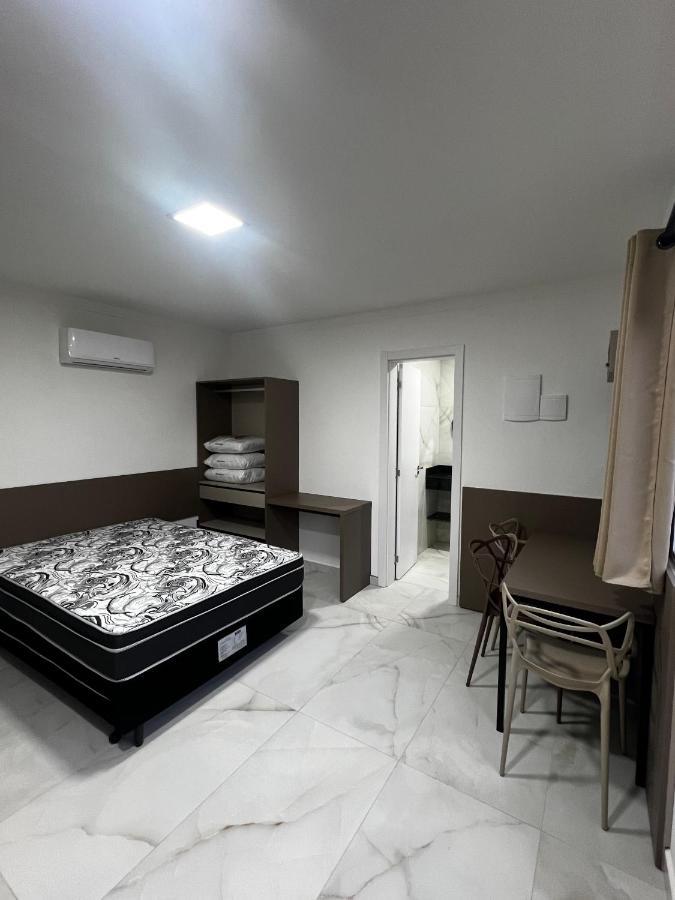 Residencial Bernardo Apartment *