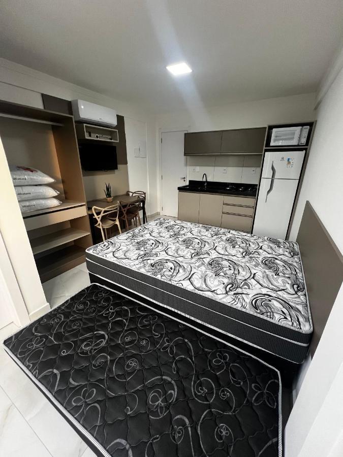 Residencial Bernardo Apartment *